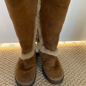 Ugg Boots Sunburst Tall Chestnut - size 9